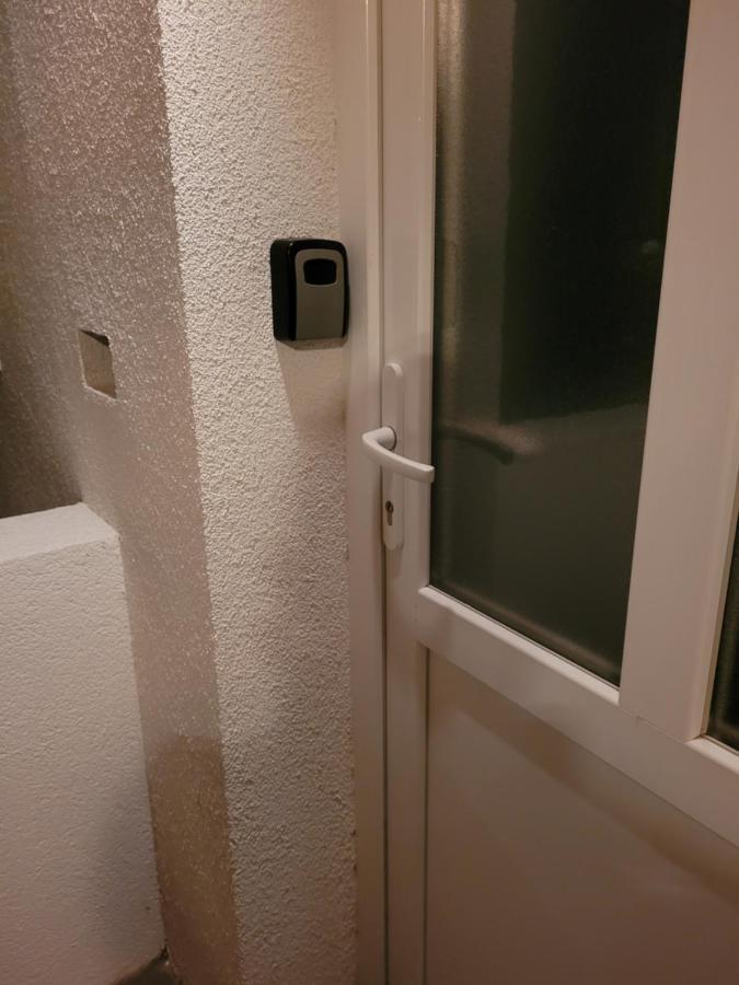 Ferienwohnung Kod Dide - Entry With Pin 0-24H Slavonski Brod Exterior foto
